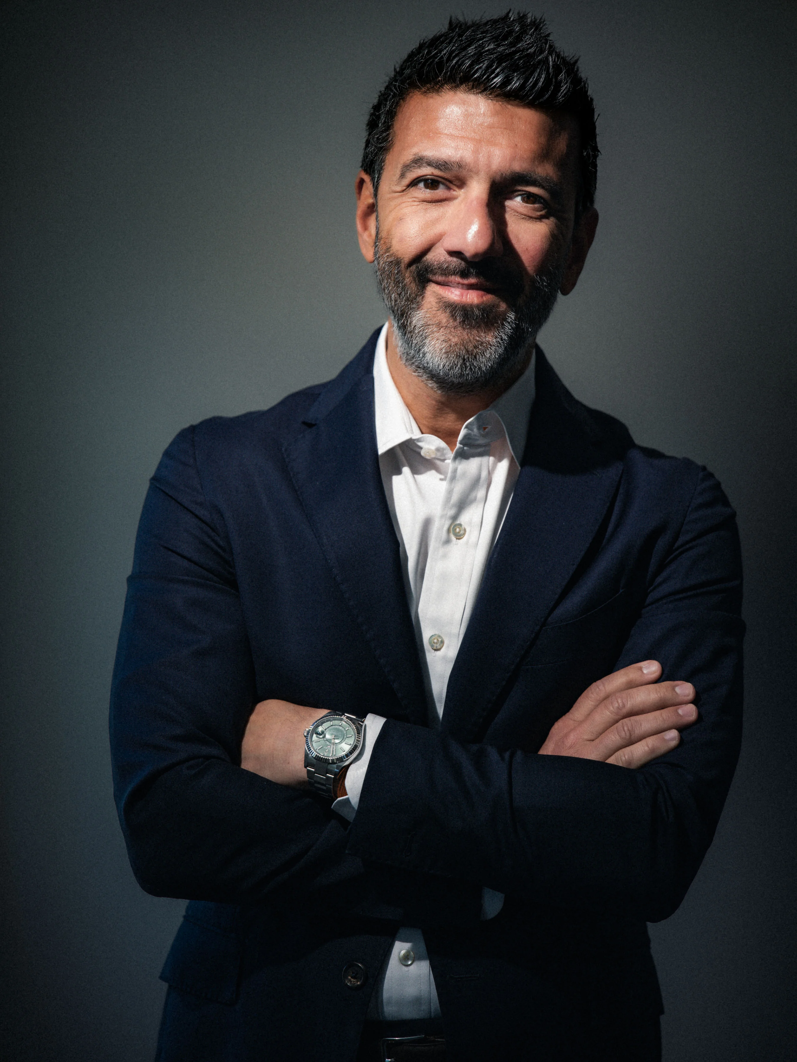 Gus Dimopoulos, portrait